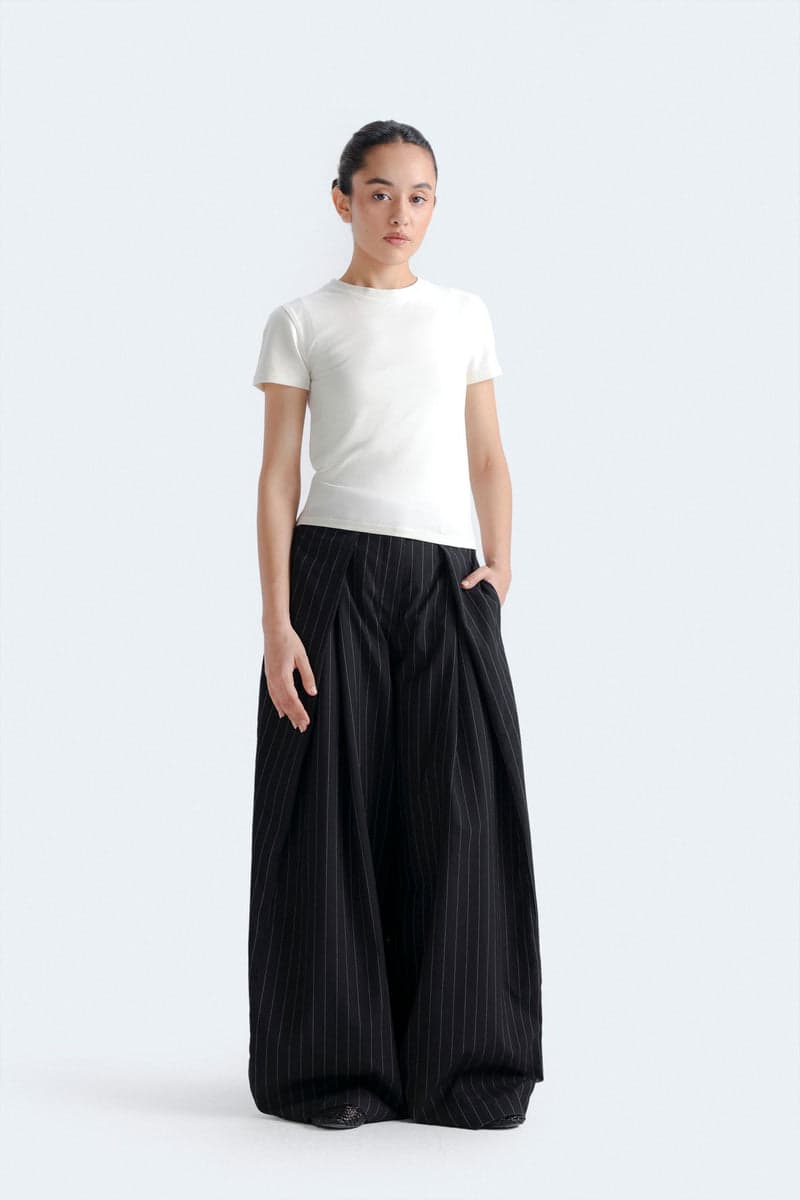White slim-fit women's t-shirt