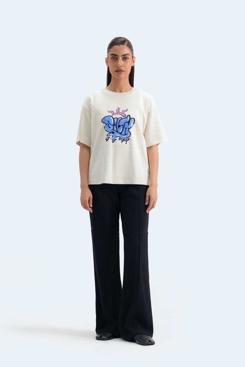 Ecru graphic women's t-shirt
