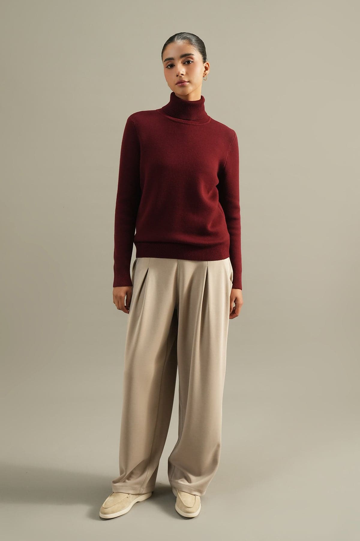 Turtle-neck knit sweater