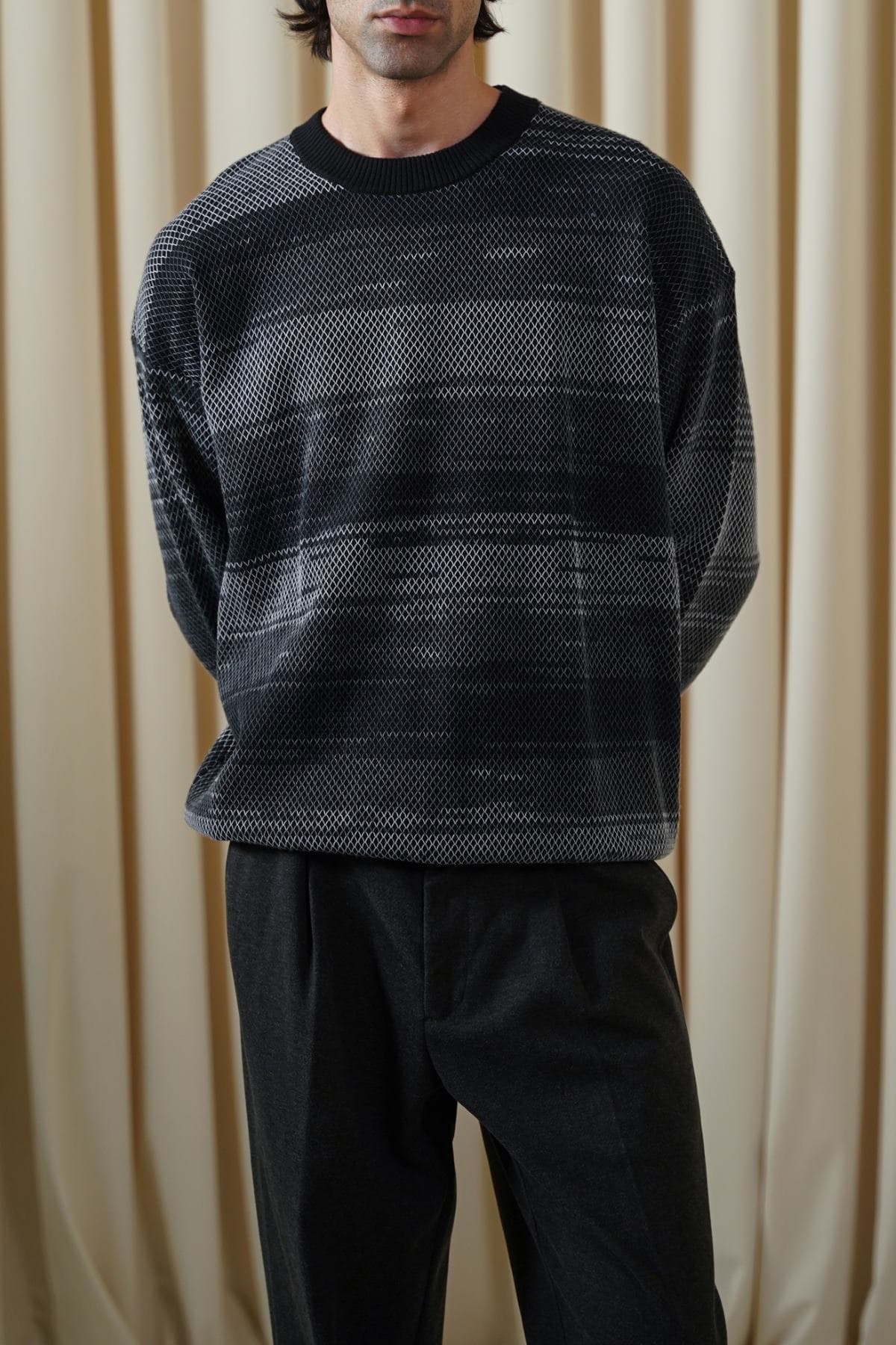 Black-grey gradient knit sweater