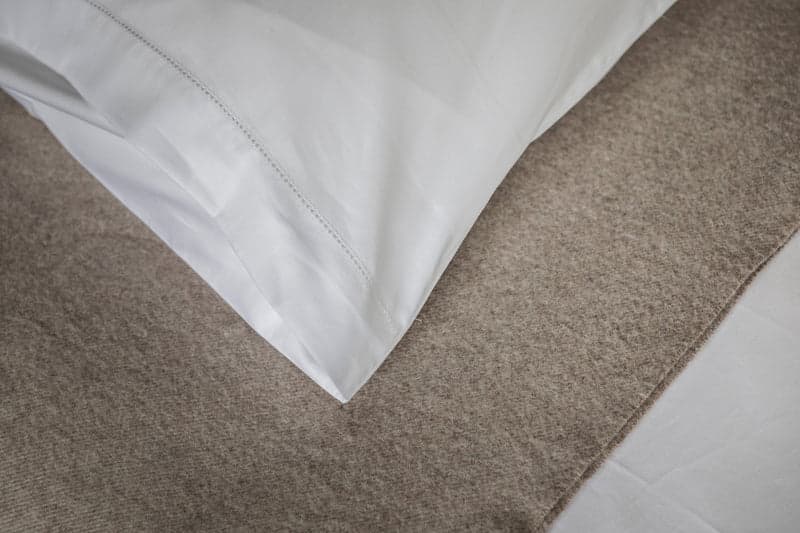 Organic hemstitch percale bed linen