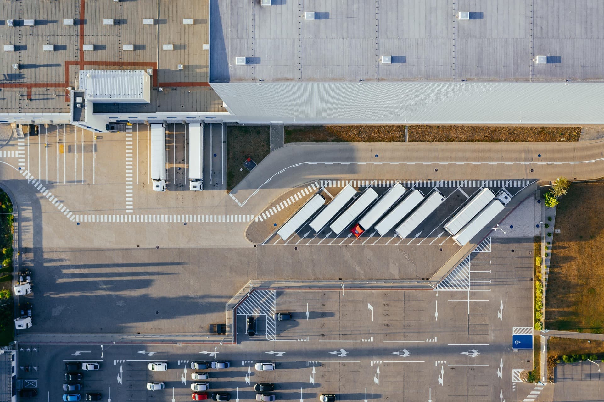 E-commerce & Warehouse