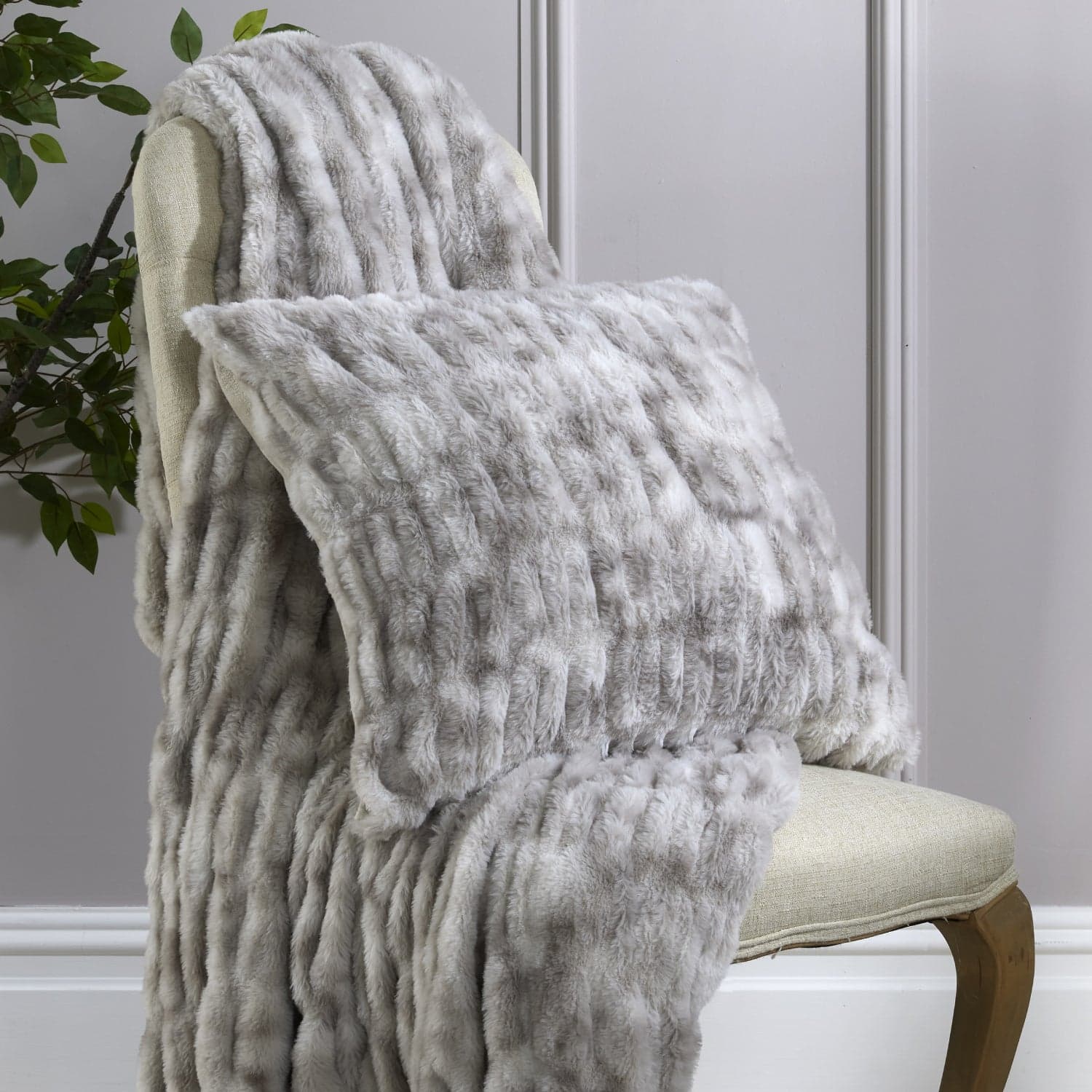 Grey ruffled faux-fur throw